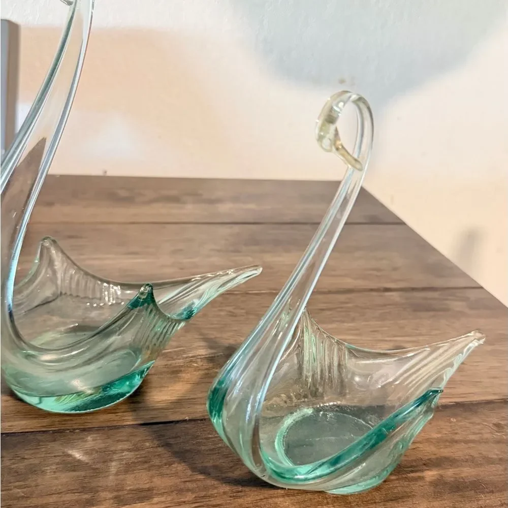 Murano Style Art Glass Swan Figurines Set of 2 Vintage Mid Century Decor
